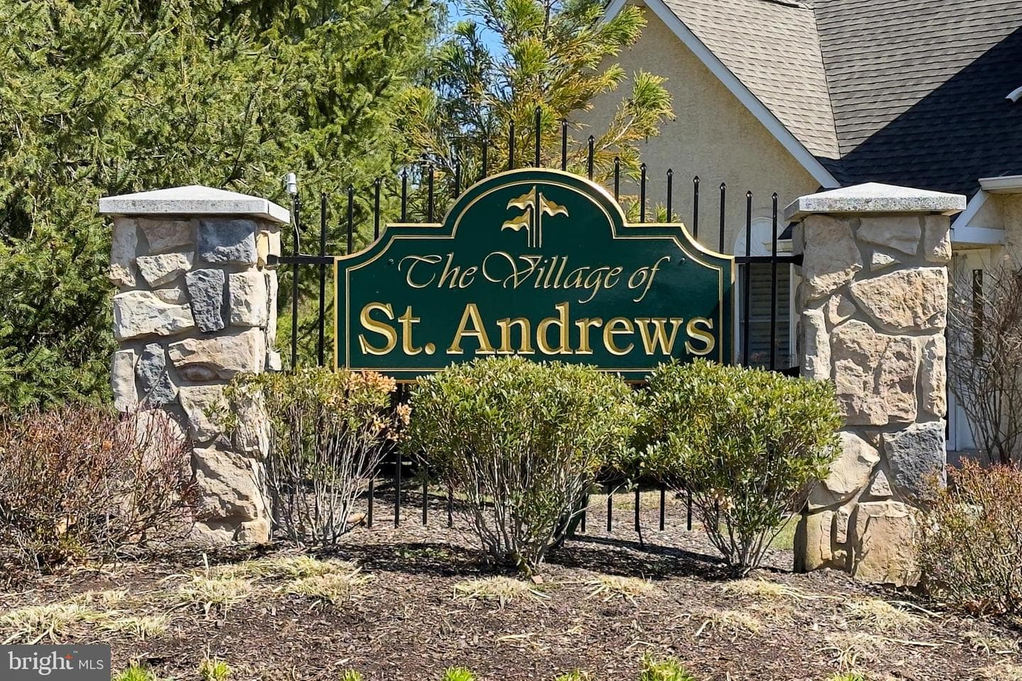 322 Saint Andrews Place photo 57
