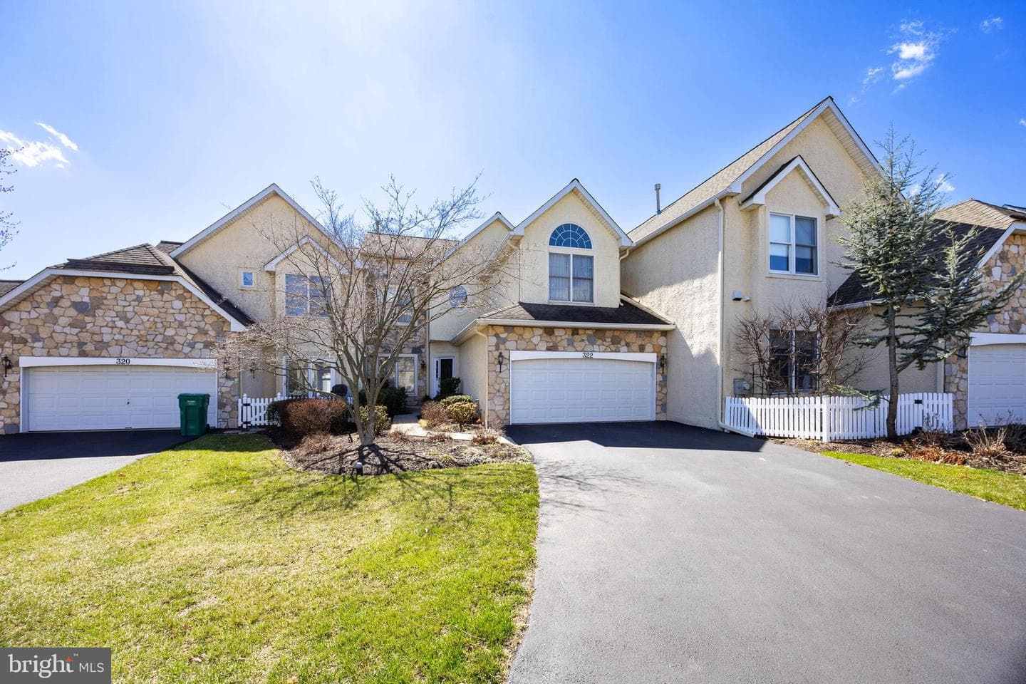 322 Saint Andrews Place photo 60