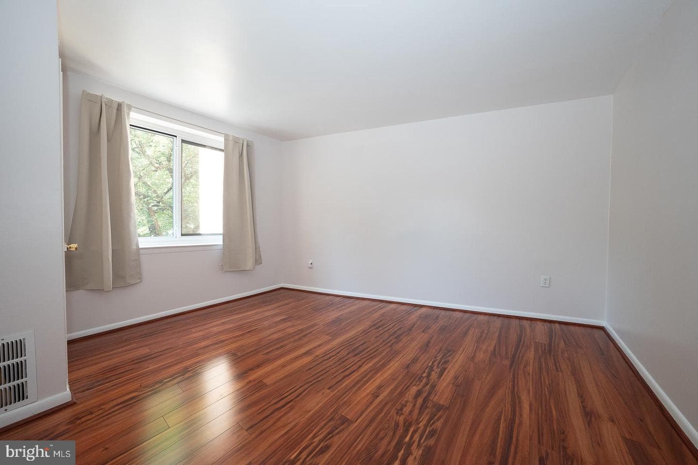 1655 Oakwood Drive #n211 photo 21
