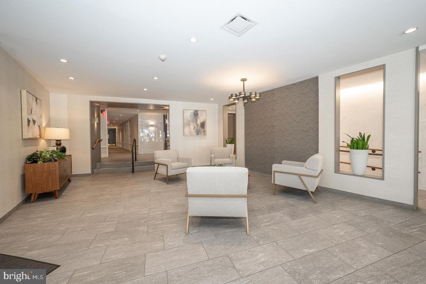 1655 Oakwood Drive #n211 photo 3