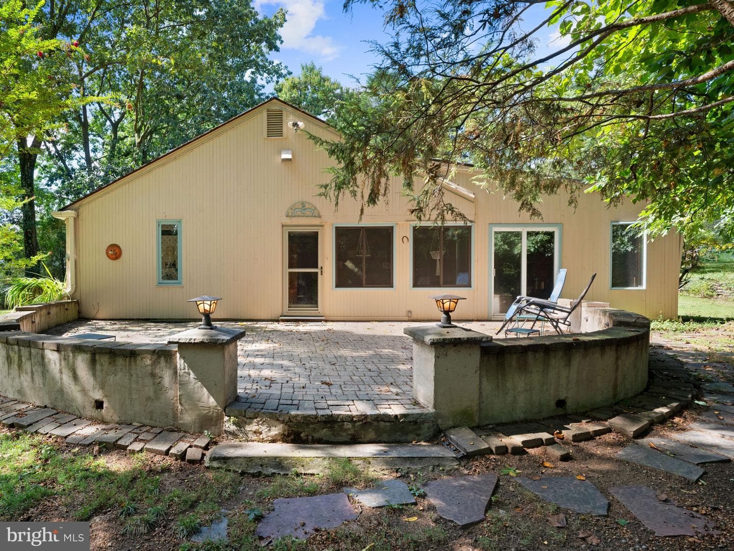 8232 Forrest Avenue photo 36