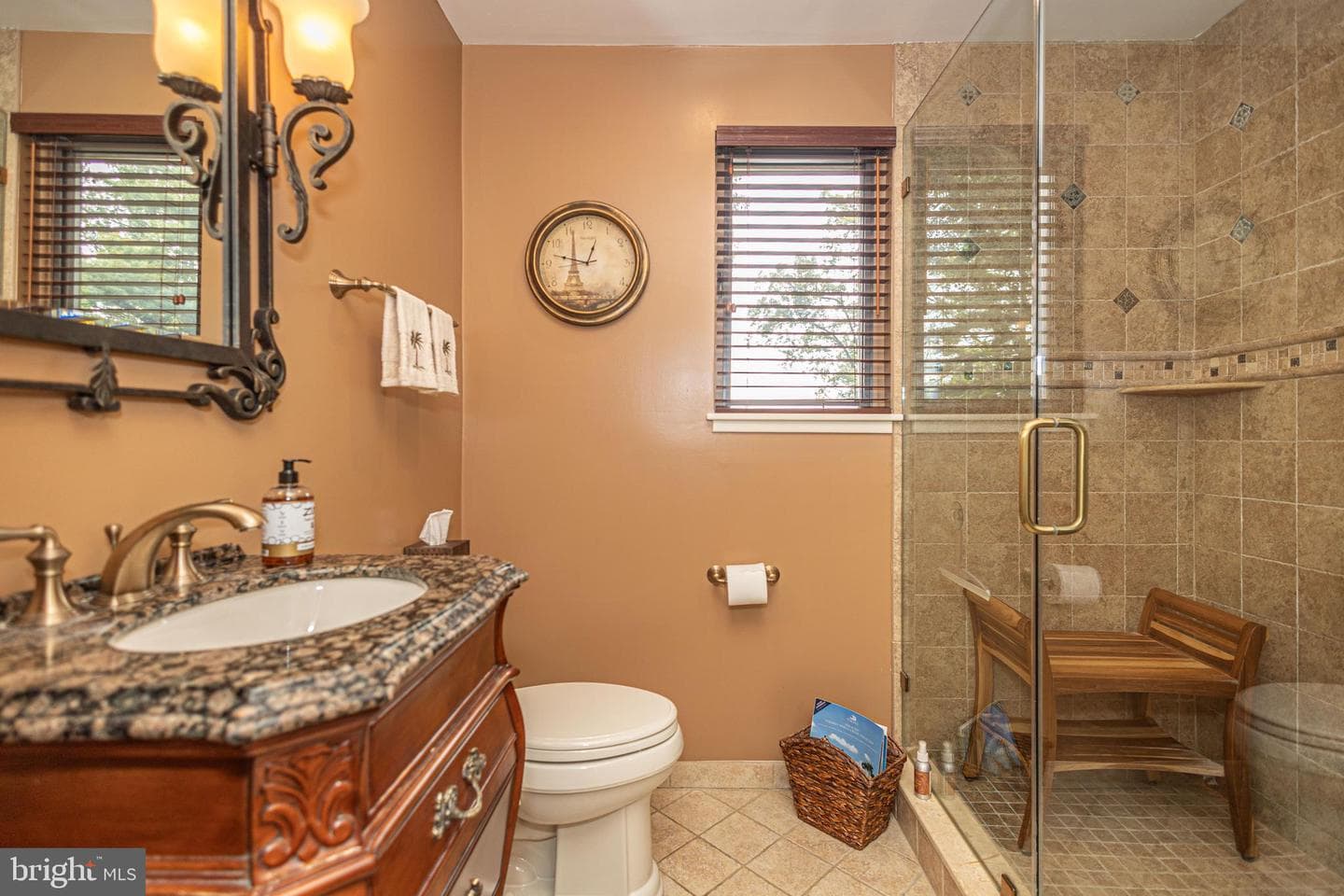 160 Camp Hill Road photo 38