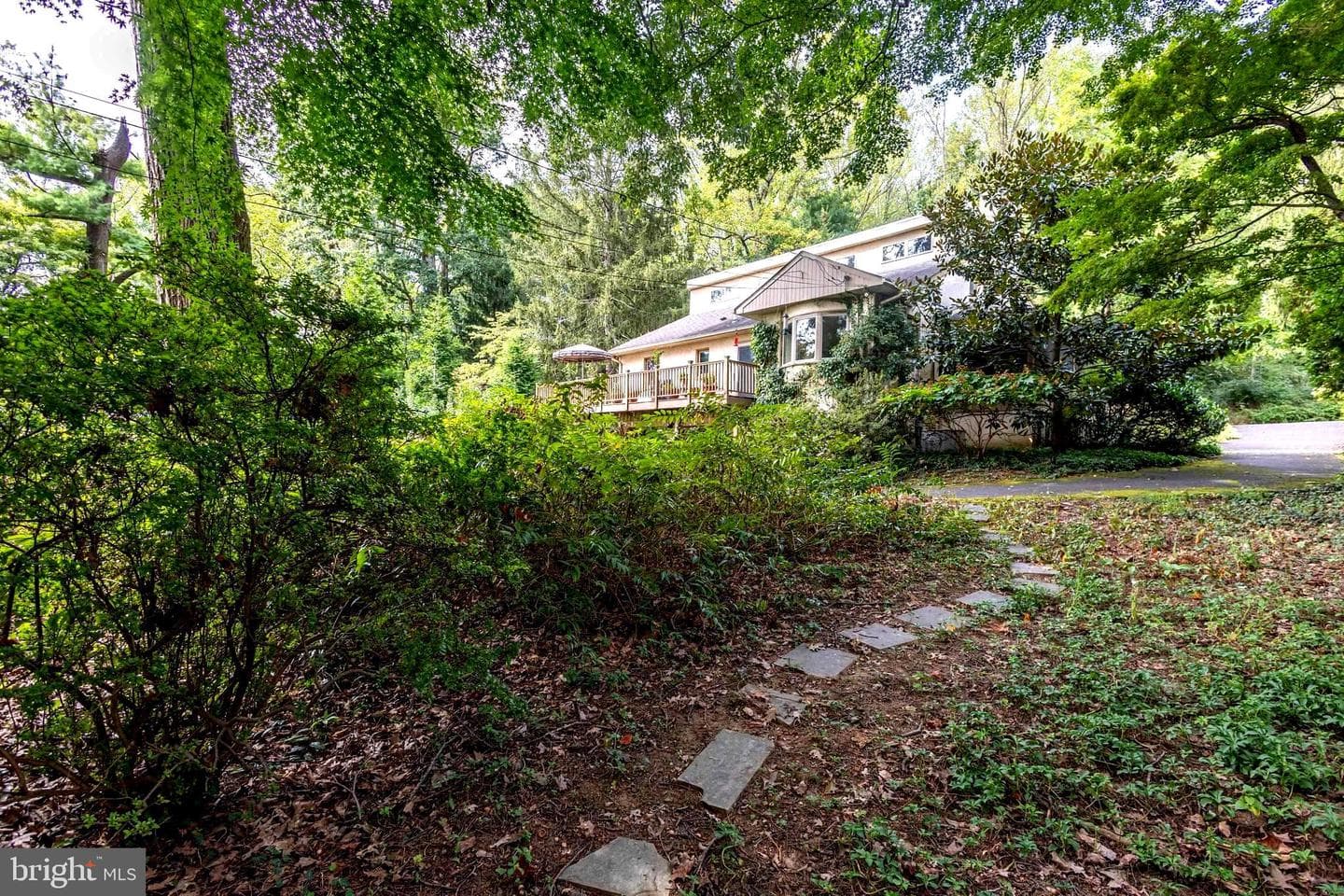 160 Camp Hill Road photo 71