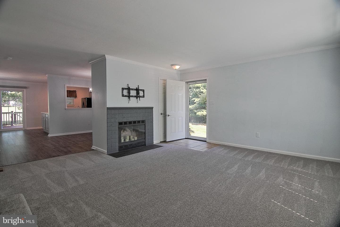 29 Stafford Square photo 4