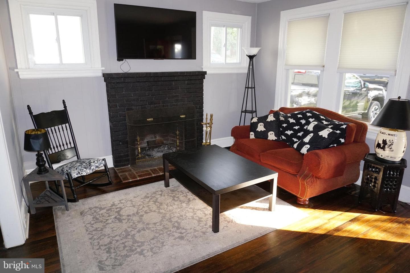 2441 Arlington Avenue photo 20