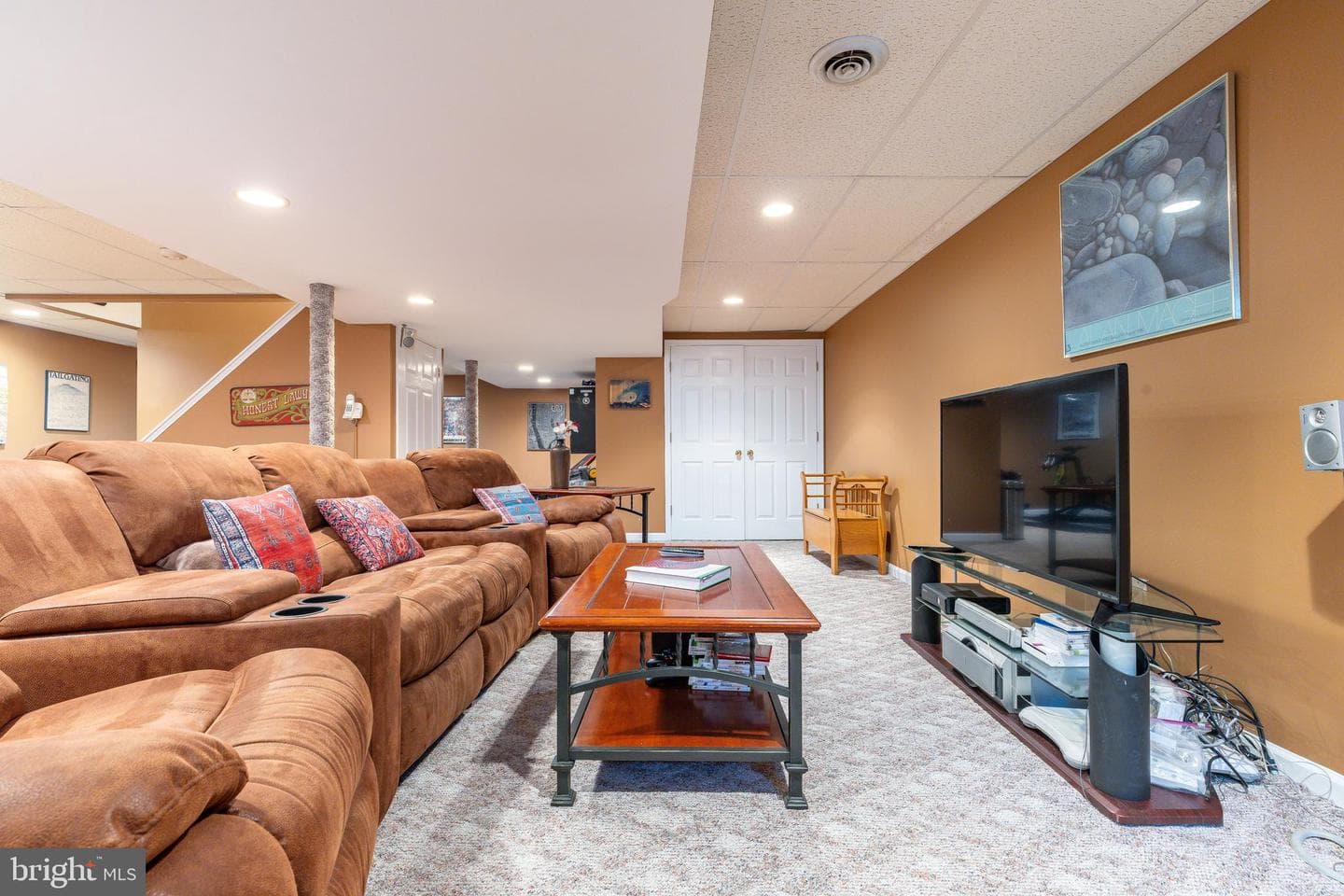 121 Scarlet Drive photo 29