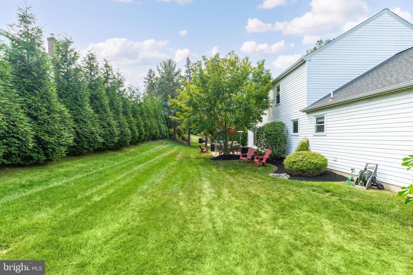121 Scarlet Drive photo 34