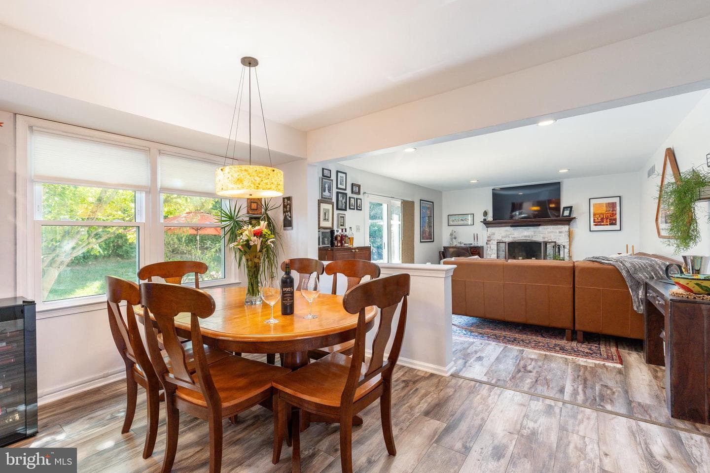 121 Scarlet Drive photo 9