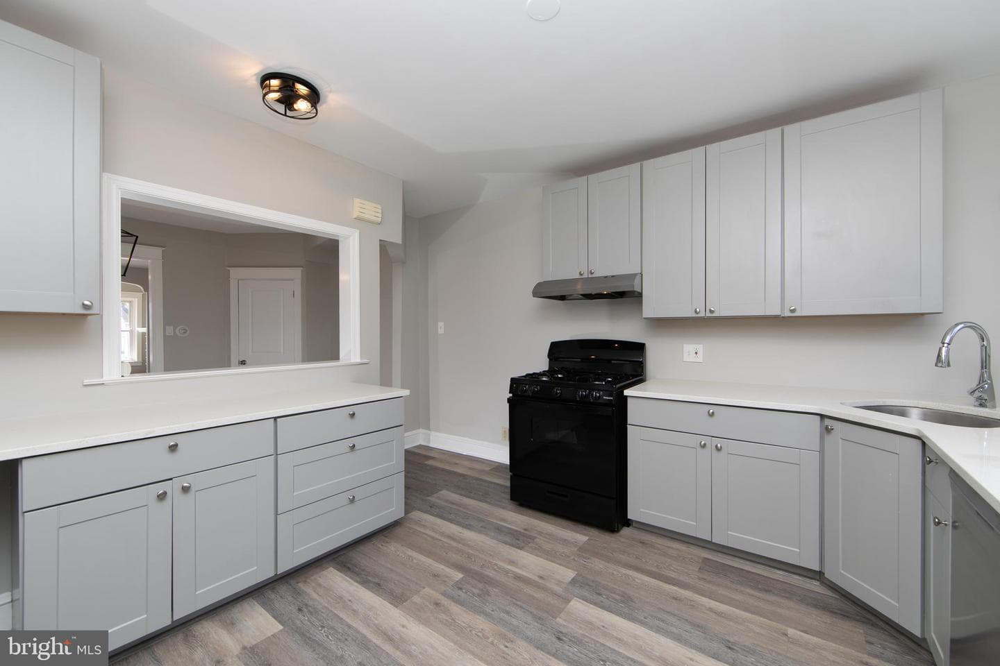1513 Powell Street photo 10