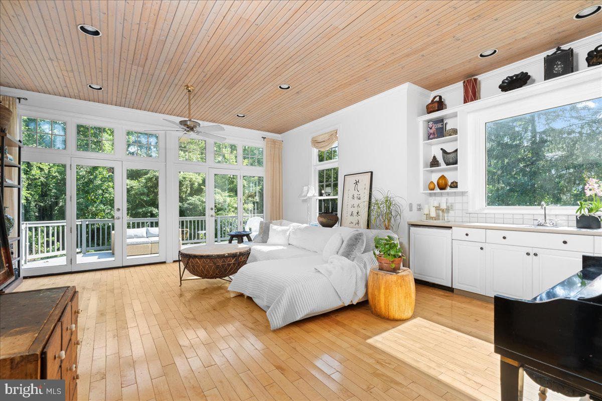 1111 Susquehanna Road photo 20