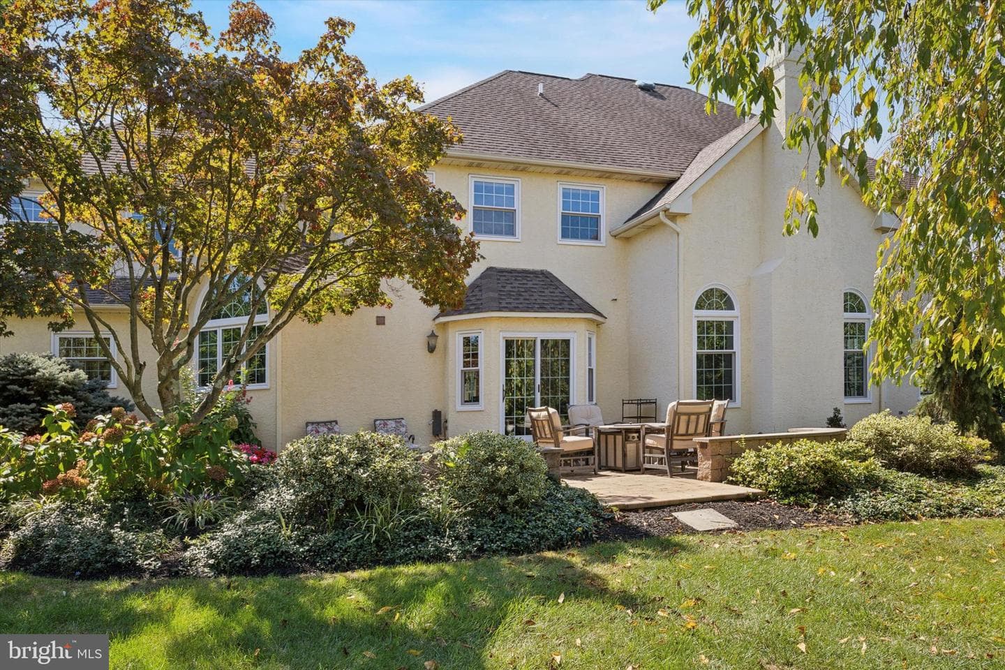 2587 Hillcrest Drive photo 49