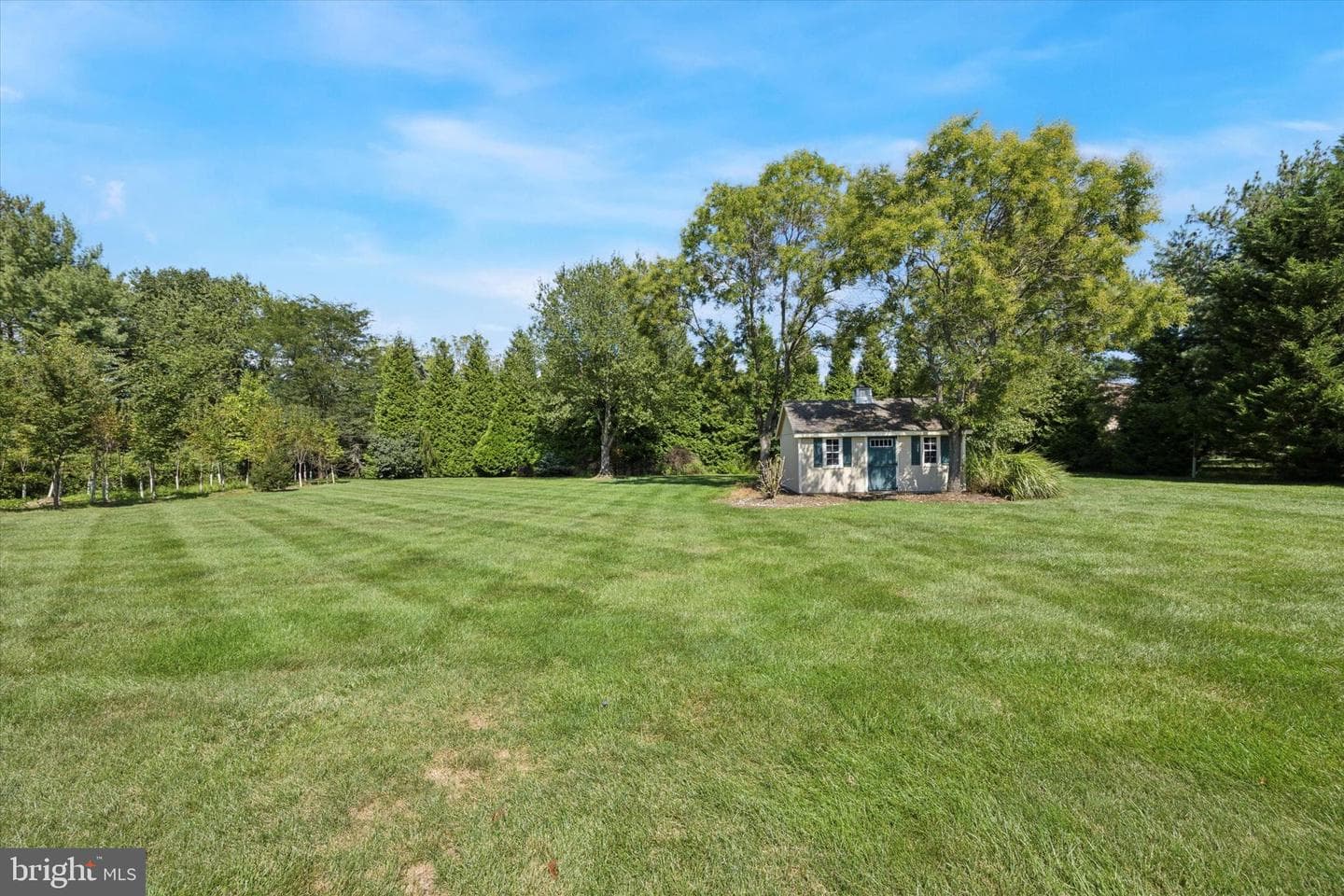 2587 Hillcrest Drive photo 50