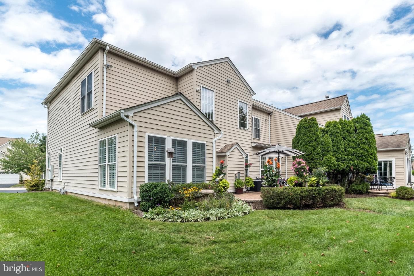 311 Primrose Drive photo 4