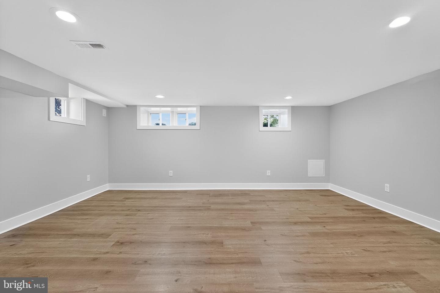 604 Calamia Drive photo 23