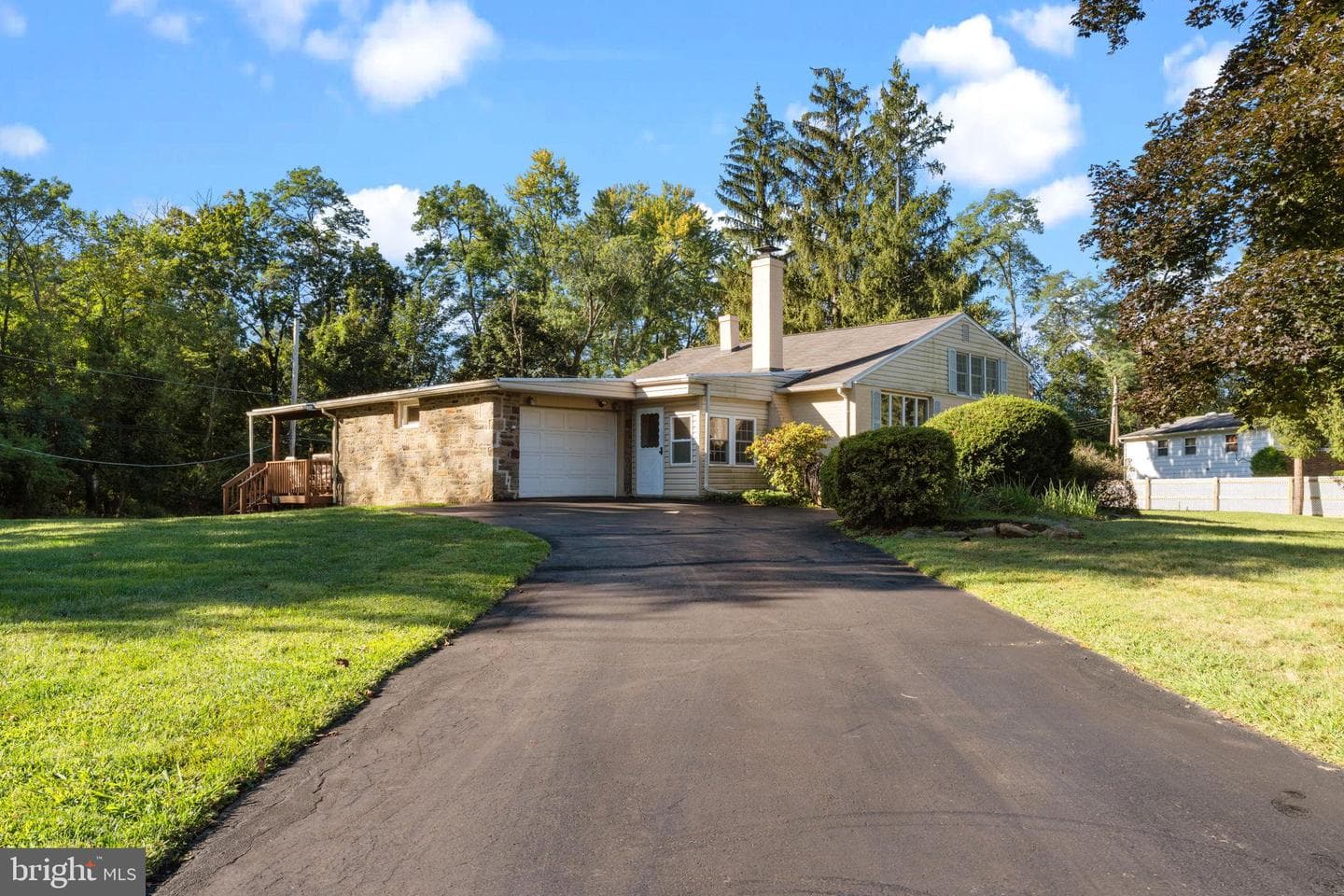 28 Elbow Lane photo 2