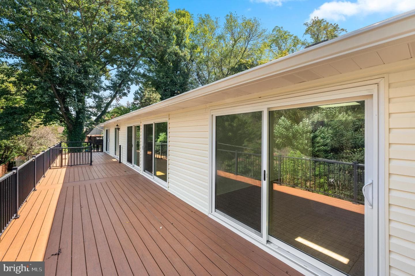 1140 Green Tree Lane photo 32