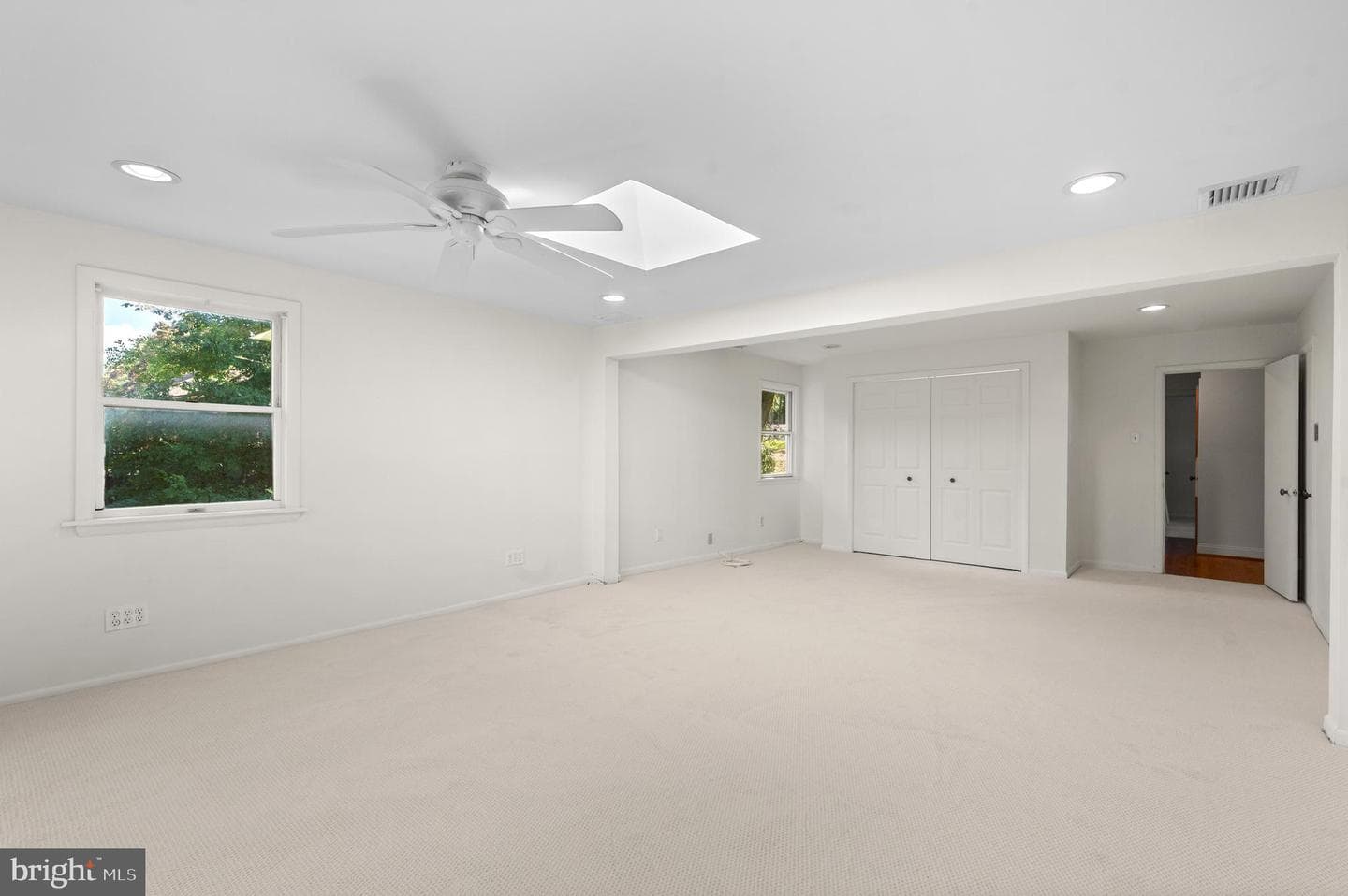 1140 Green Tree Lane photo 34
