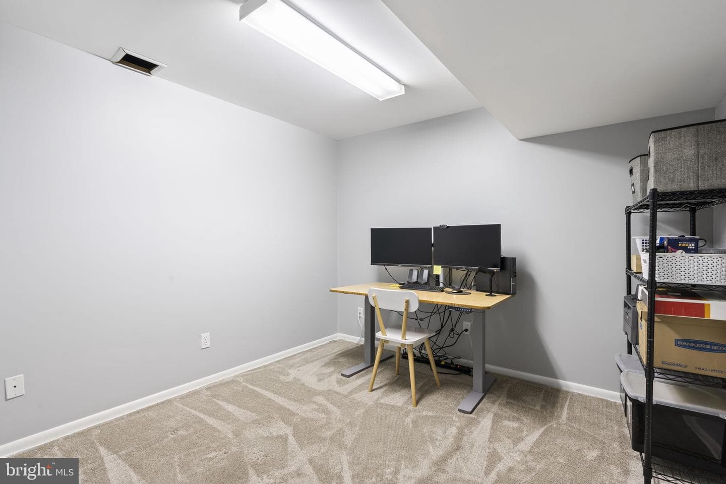 102 Windsor Place photo 23