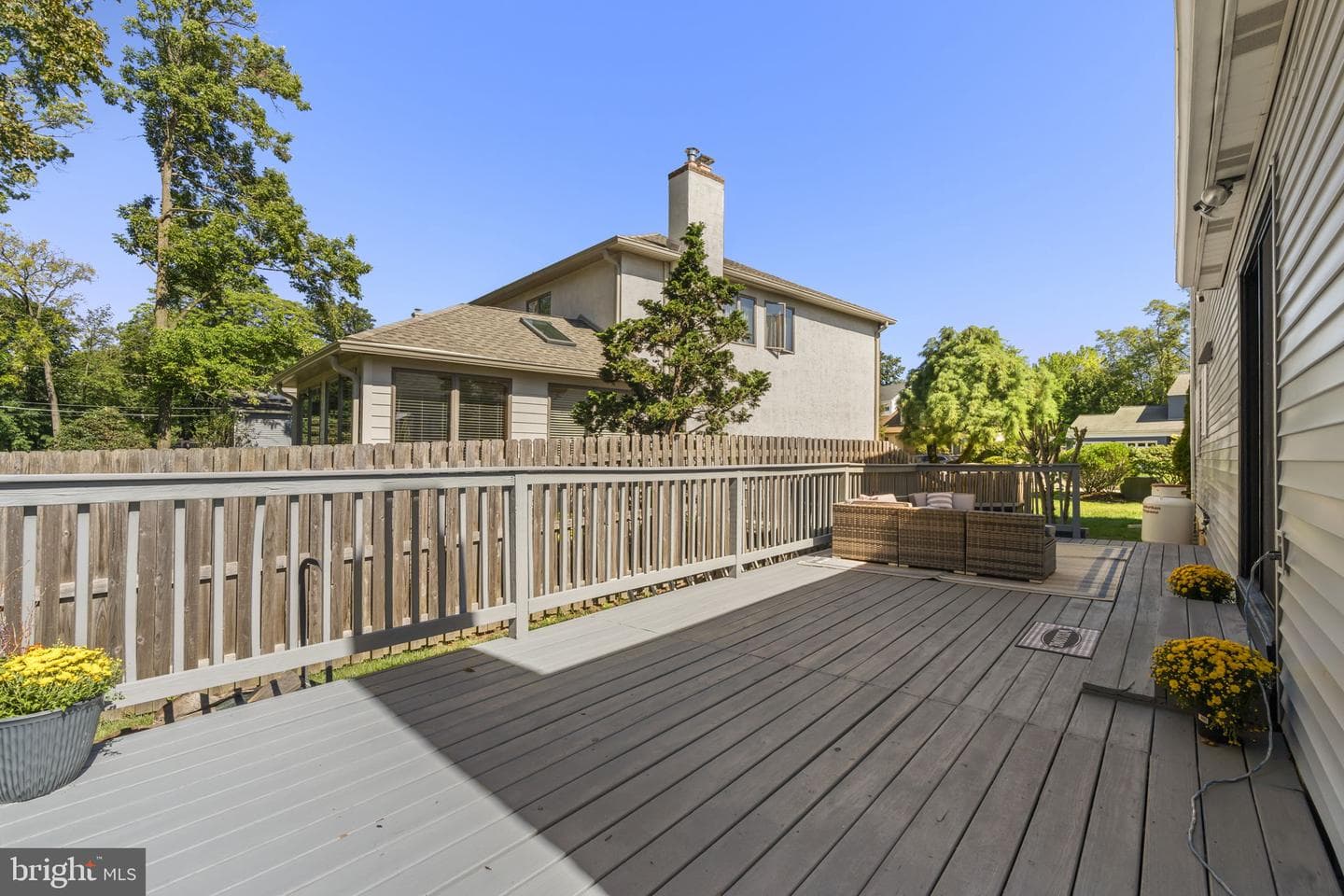 102 Windsor Place photo 35