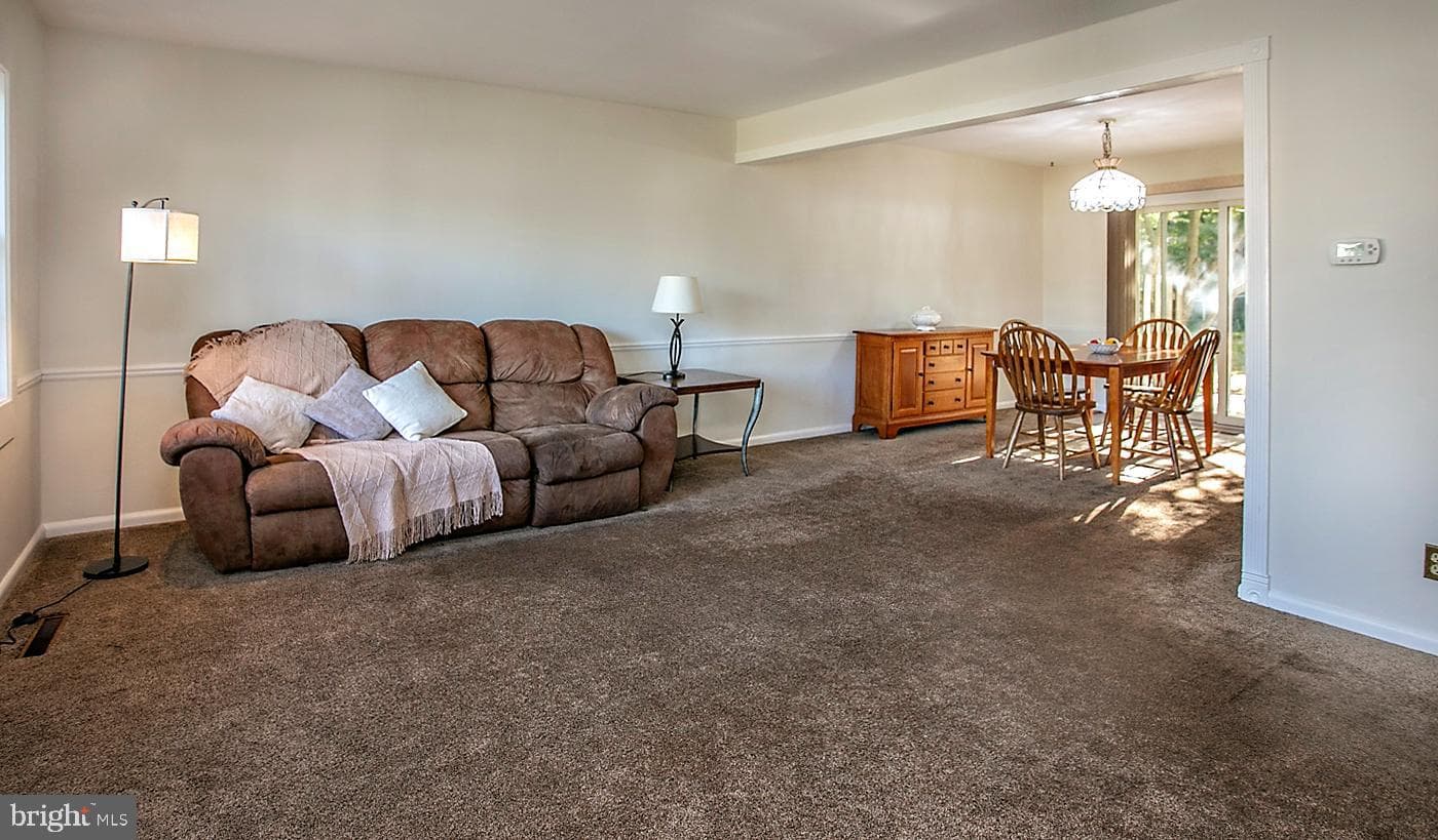340 Central Drive photo 3