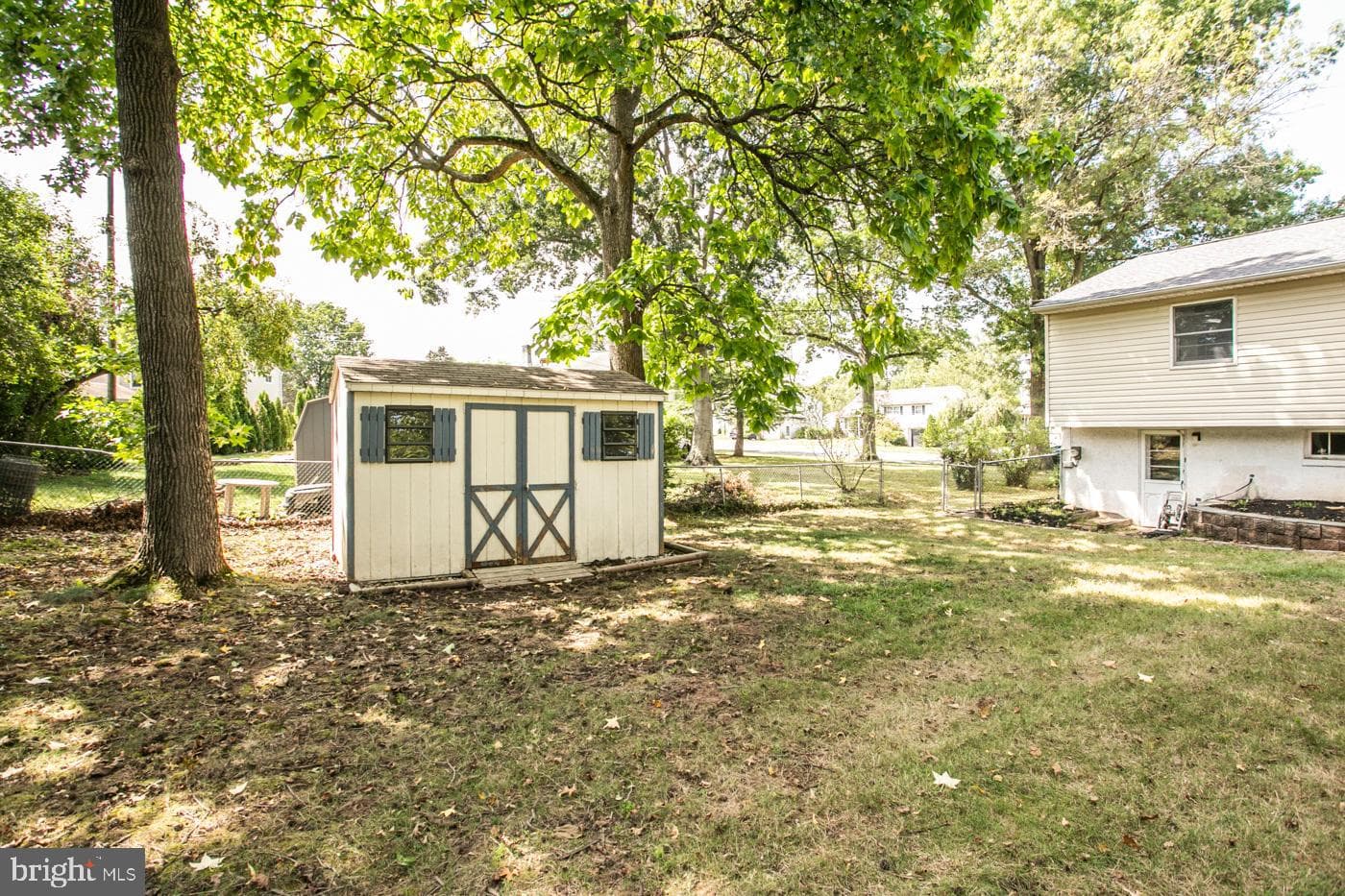 340 Central Drive photo 37