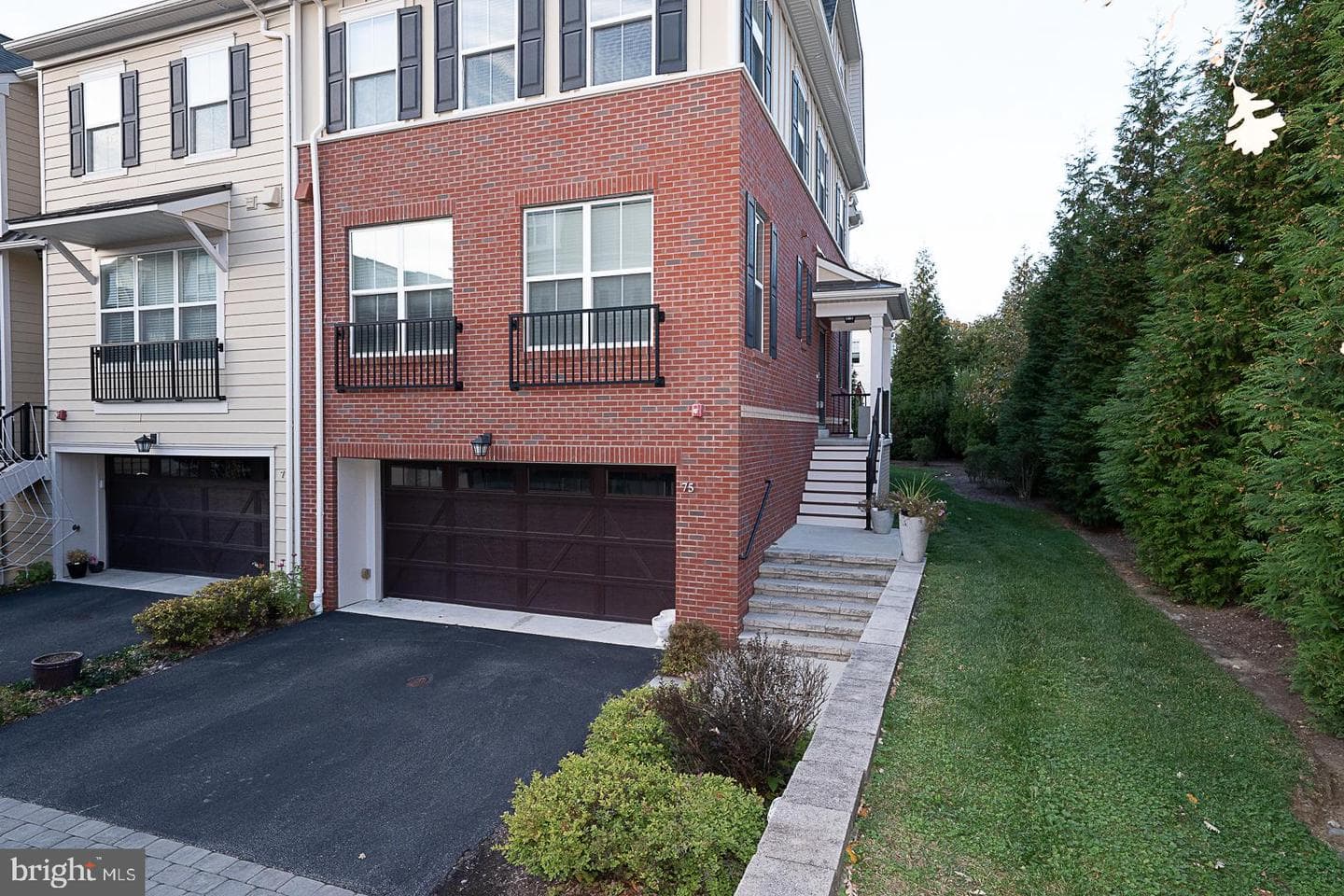 75 S Merion Avenue photo 4