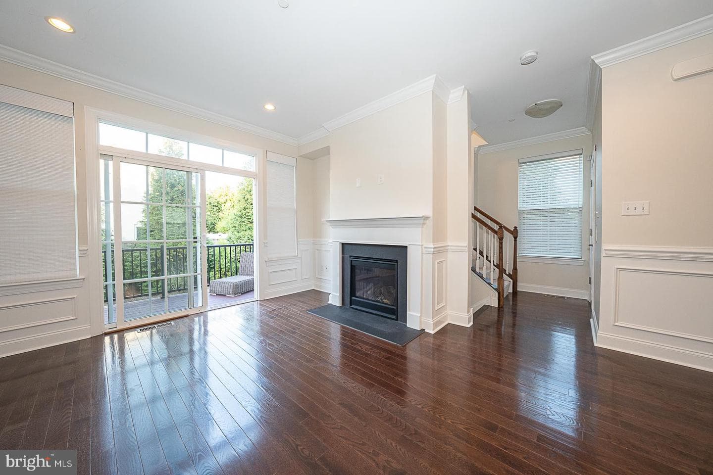 75 S Merion Avenue photo 8