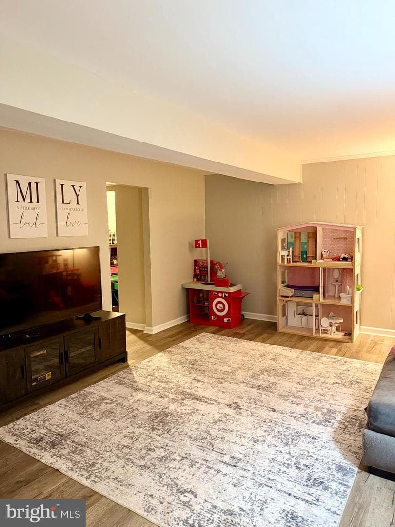 266 Shirley Drive photo 10
