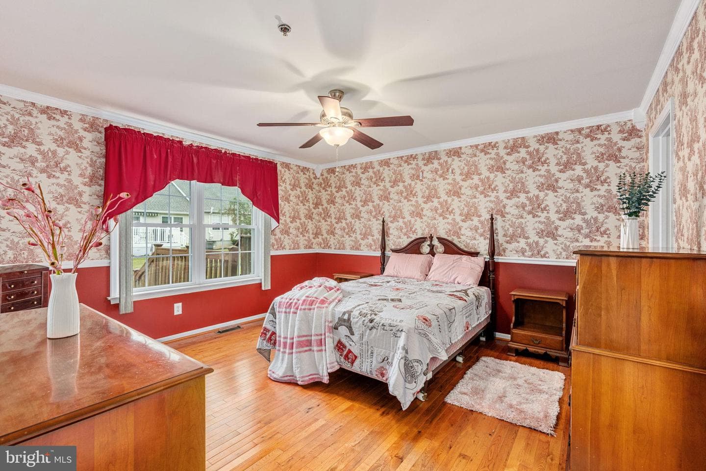 315 Jefferson Court photo 18