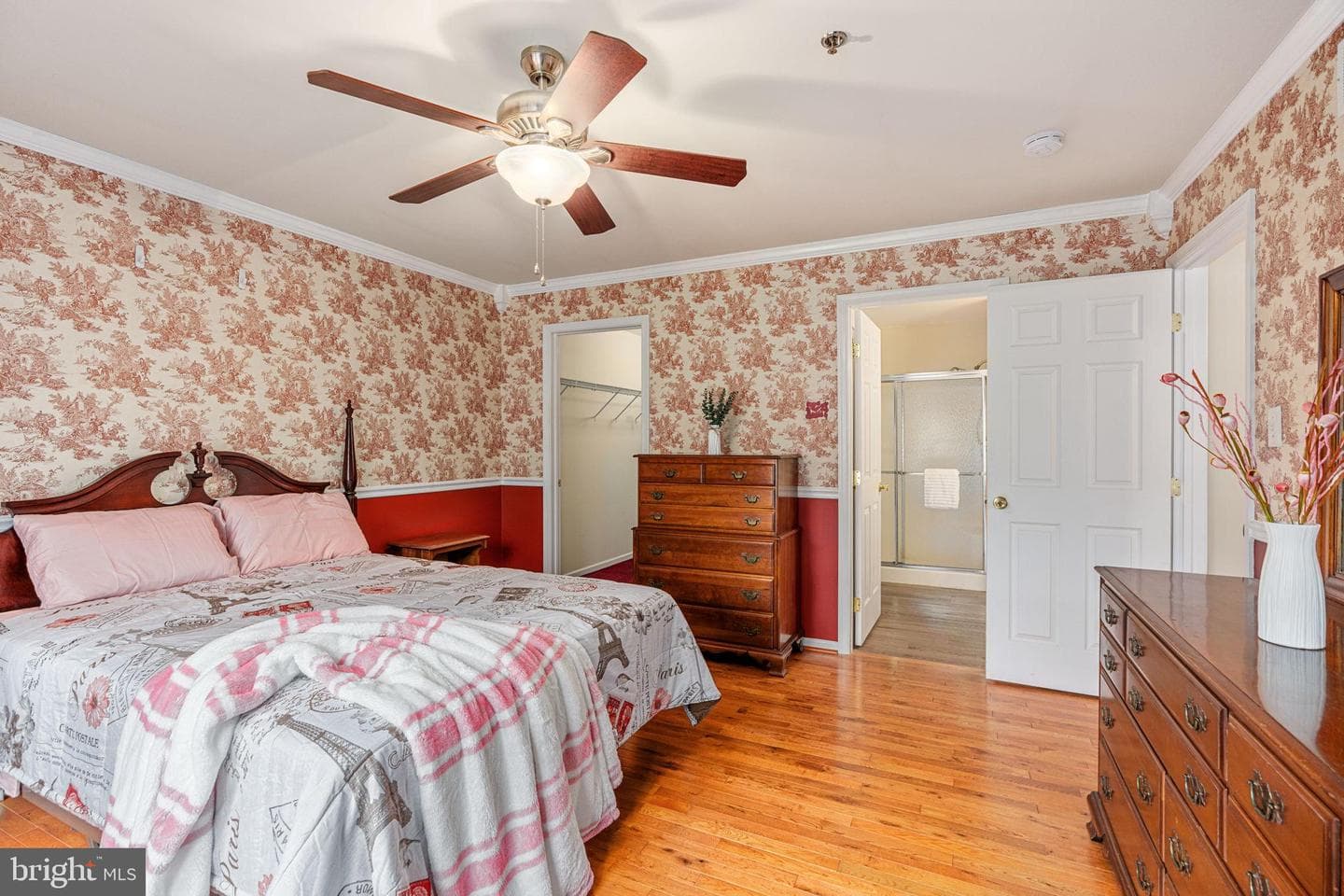 315 Jefferson Court photo 19