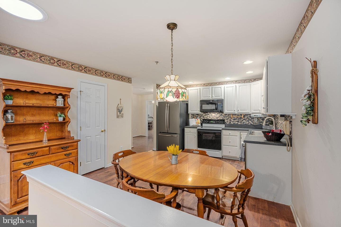 315 Jefferson Court photo 5