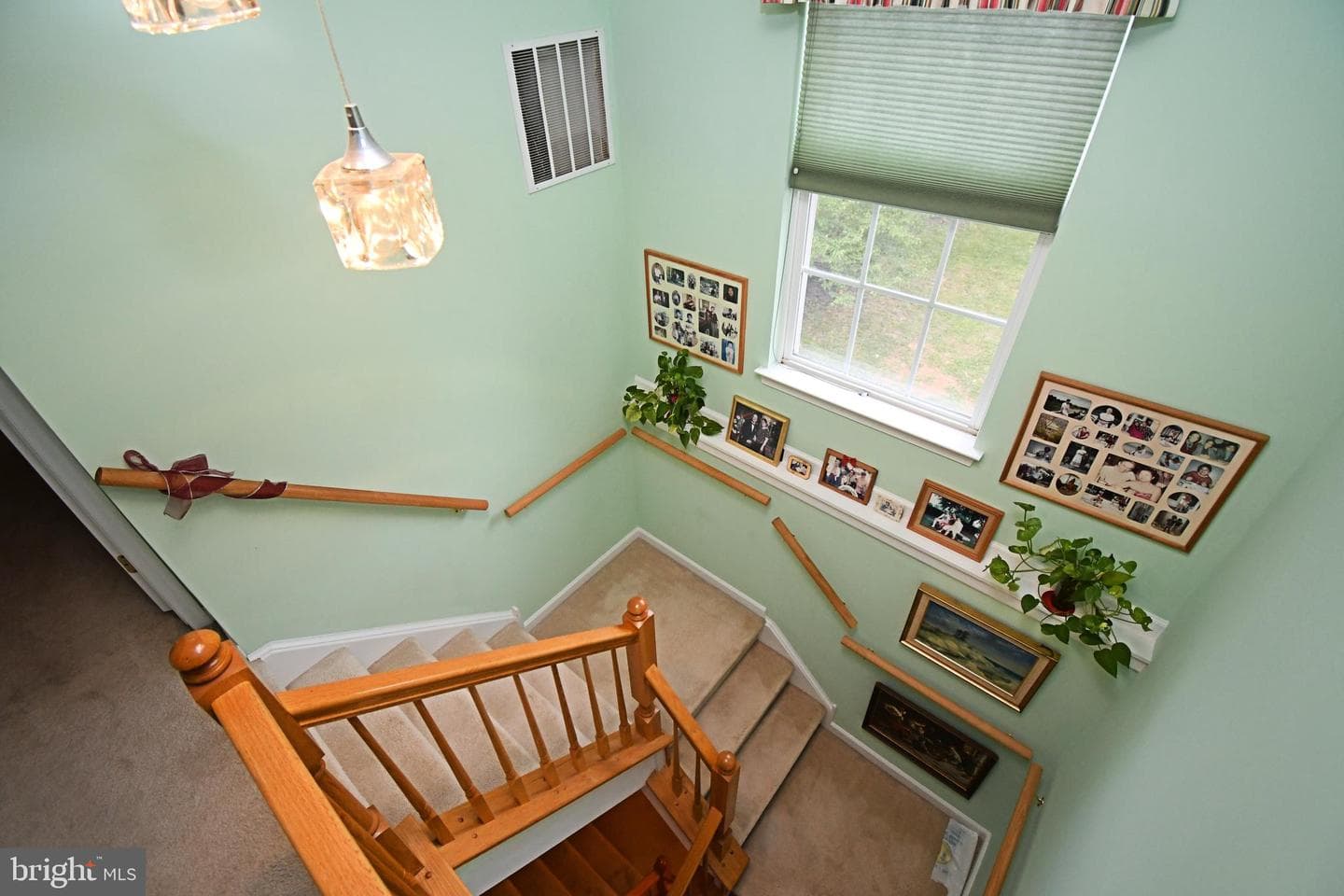 200 Anthony Court photo 25