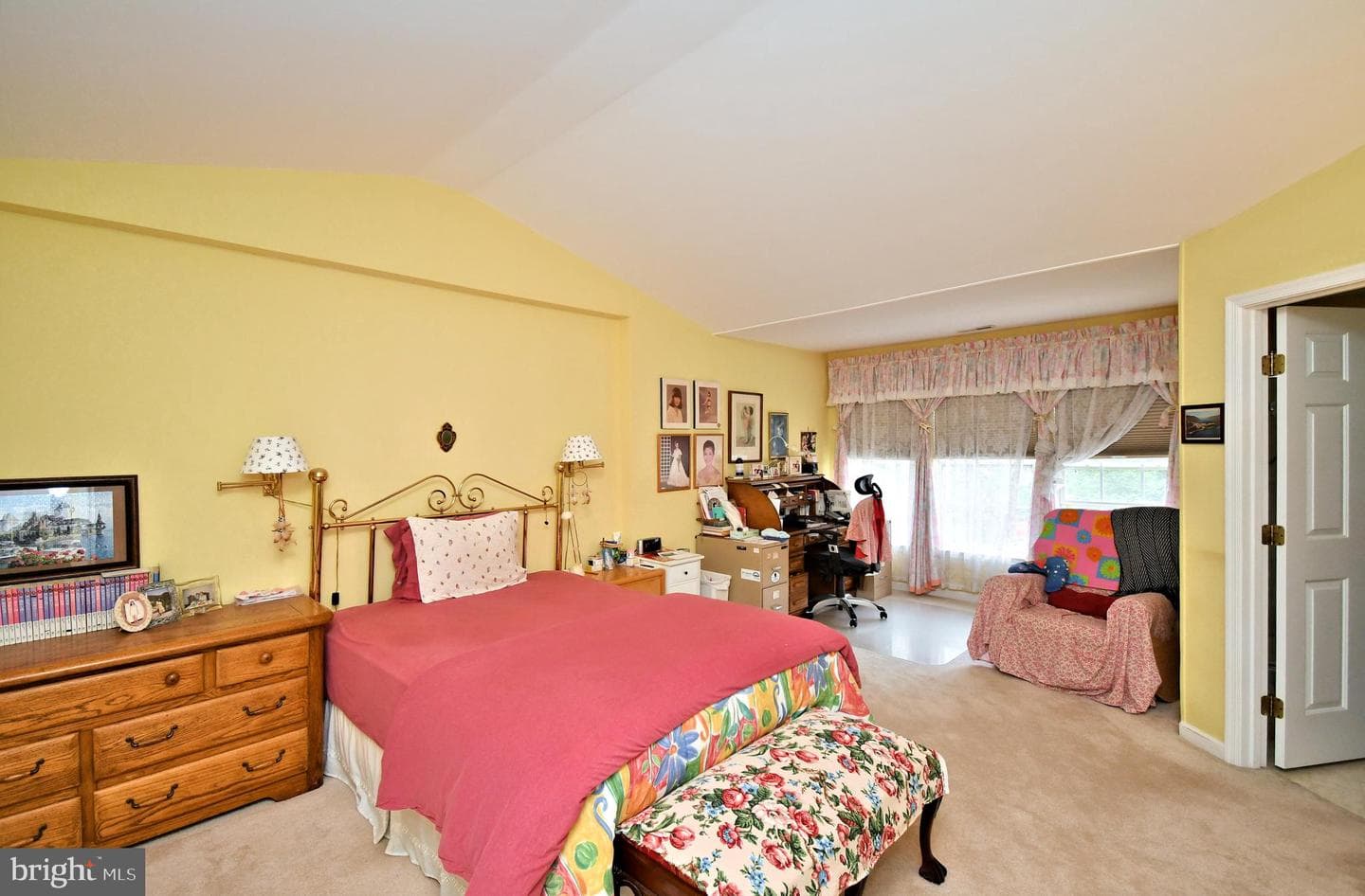 200 Anthony Court photo 28