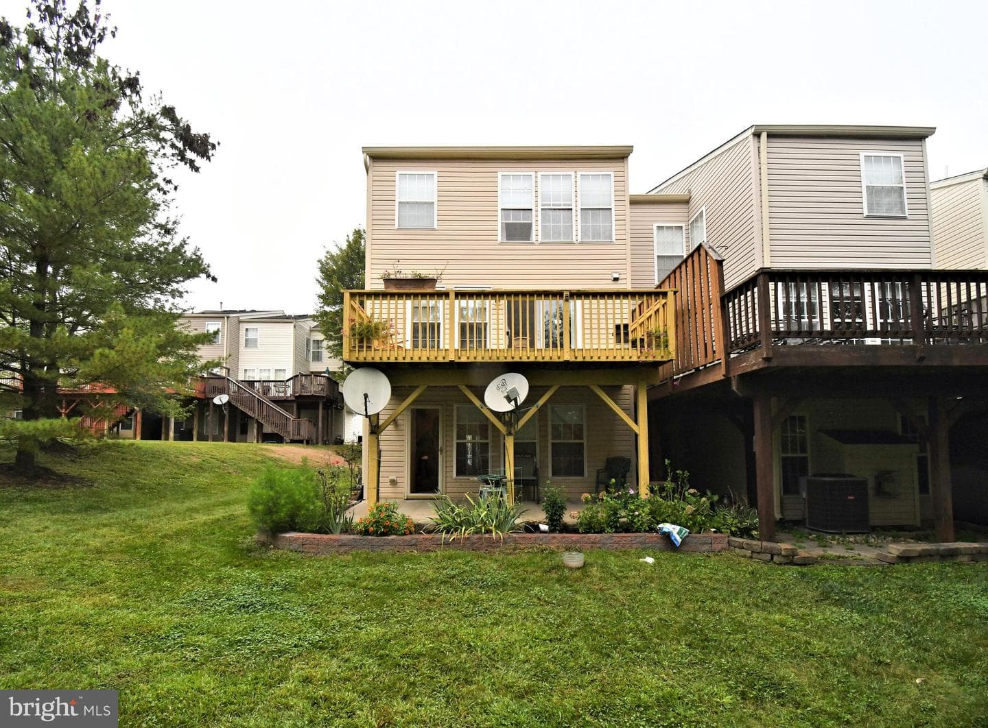 200 Anthony Court photo 40