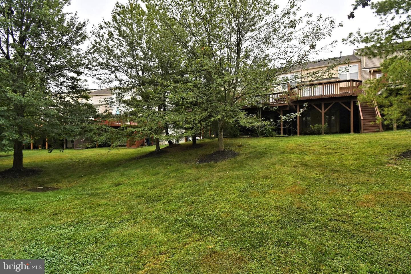 200 Anthony Court photo 43
