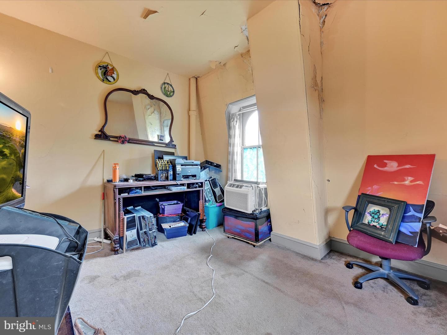 941 Queen Street photo 21