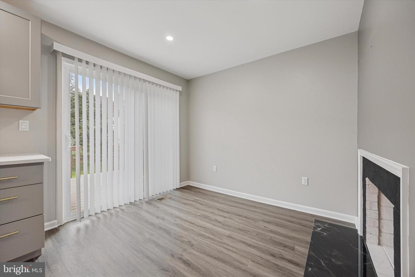 166 Percy Court photo 17