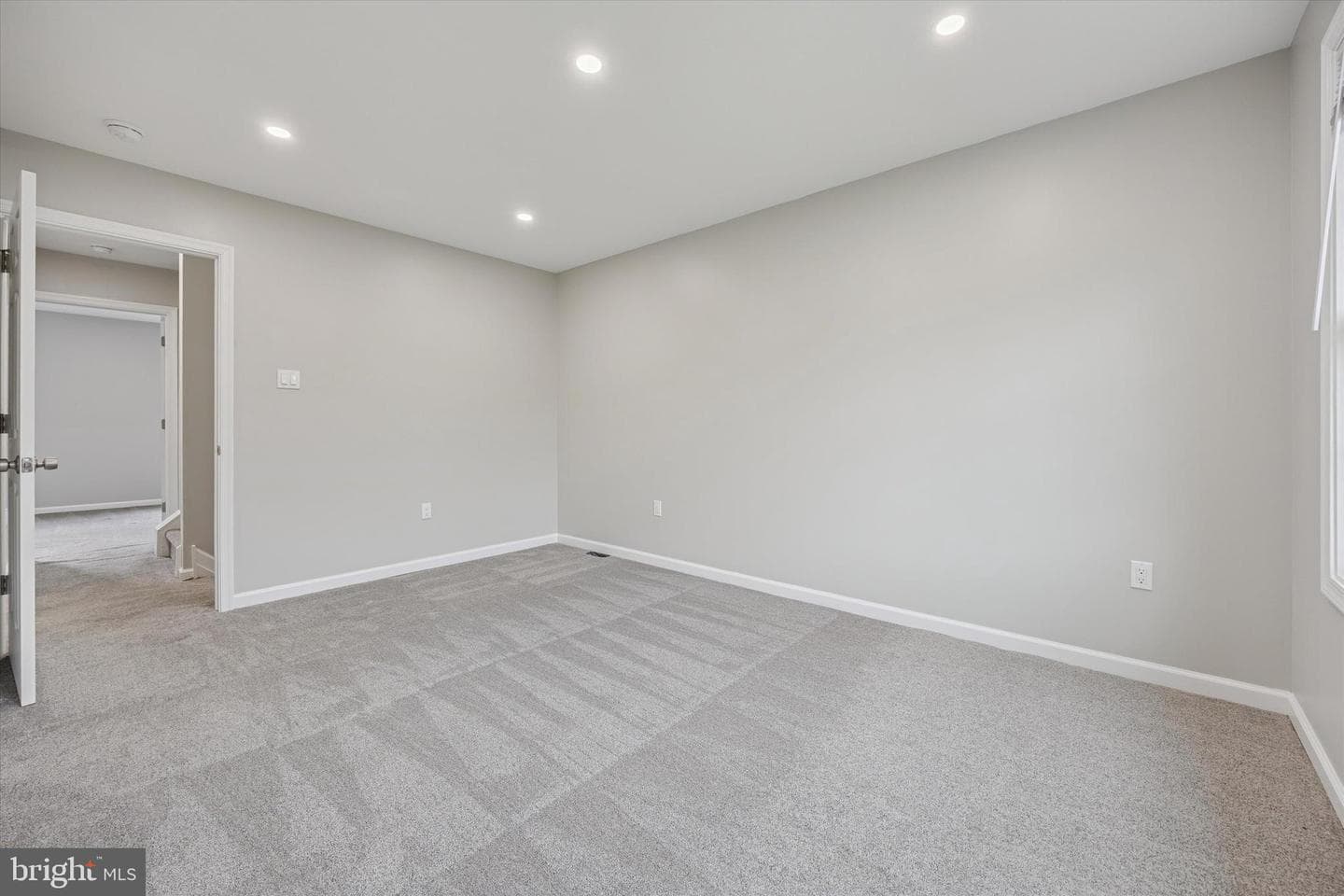 166 Percy Court photo 21