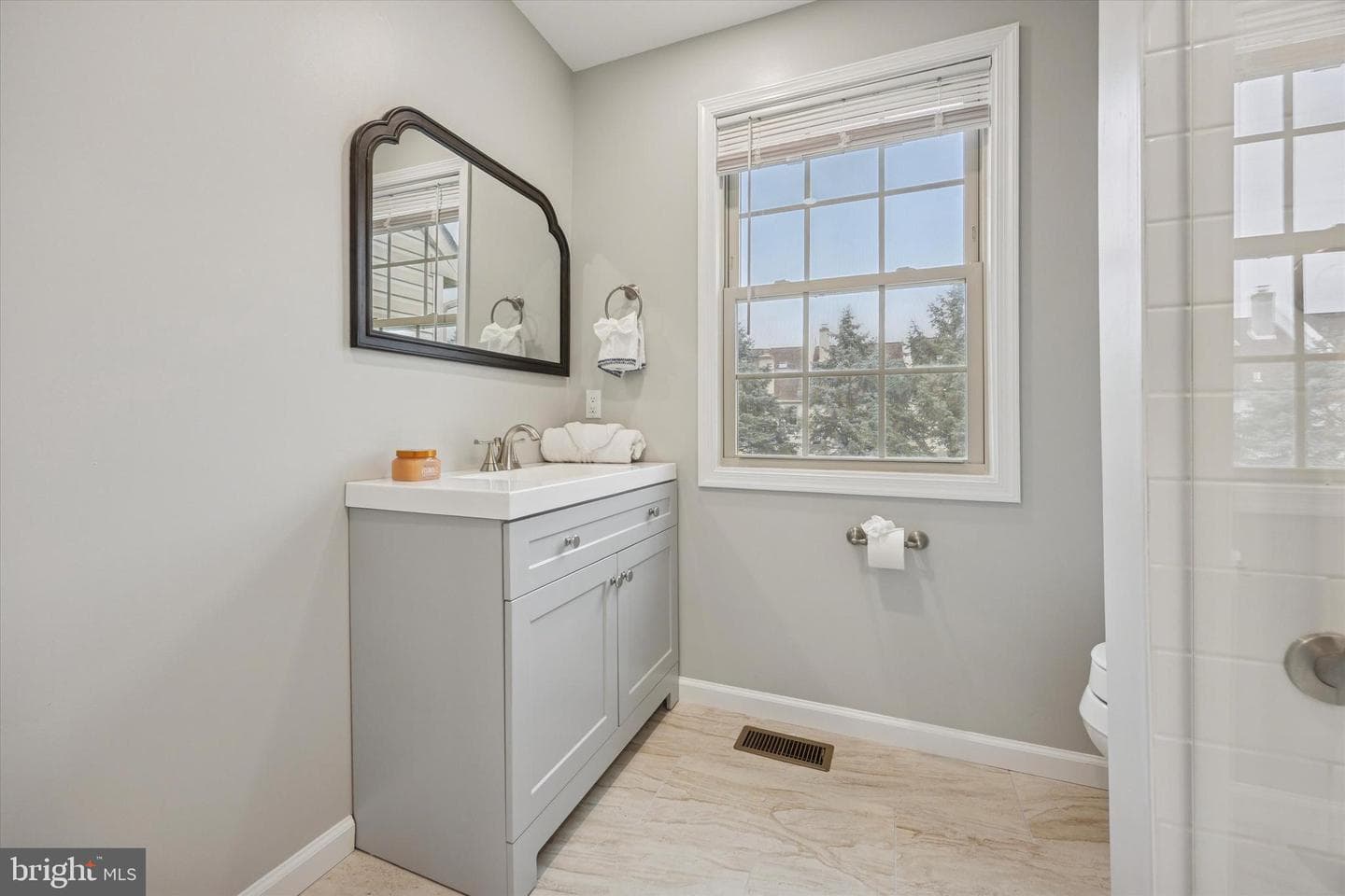 166 Percy Court photo 22