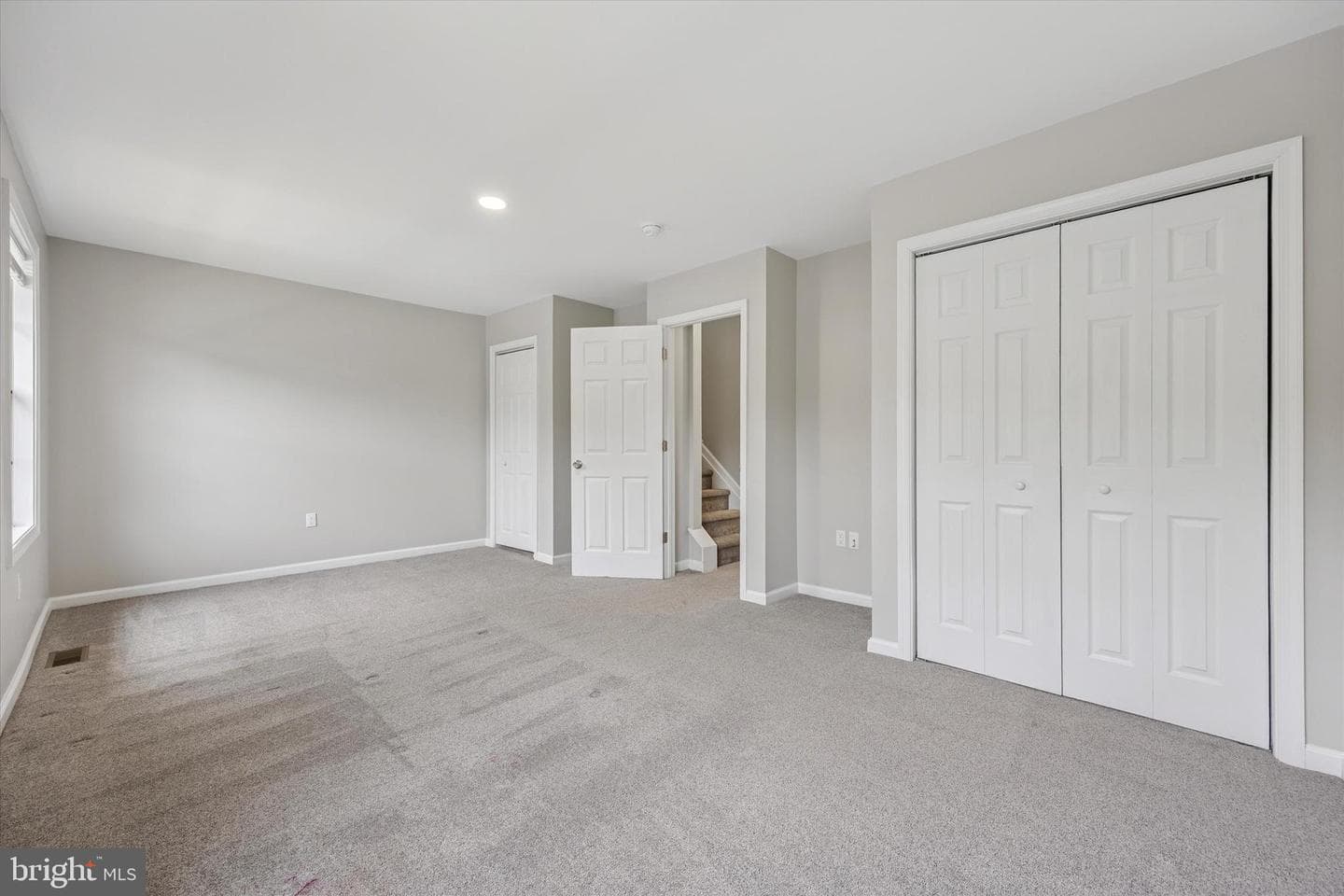 166 Percy Court photo 26