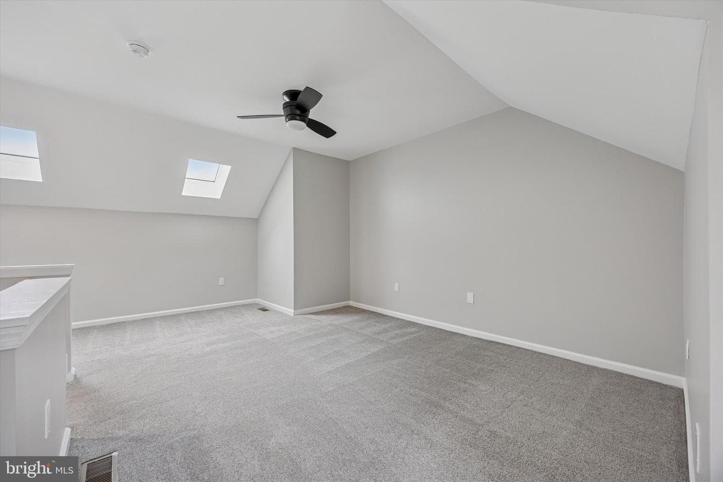 166 Percy Court photo 34