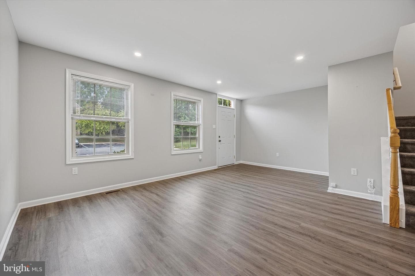 166 Percy Court photo 6