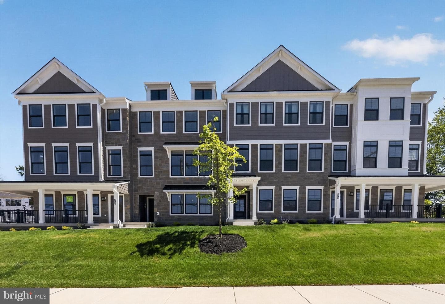 407 Pennybrook Court #4 Redford End, Flourtown