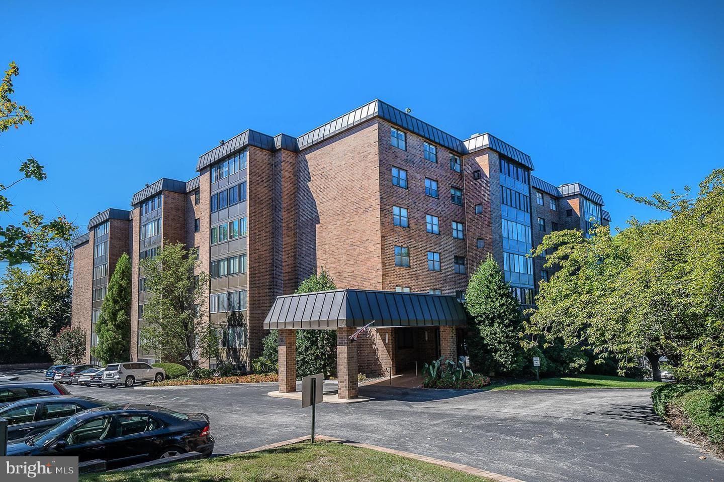 930 Montgomery Avenue #103 photo 1