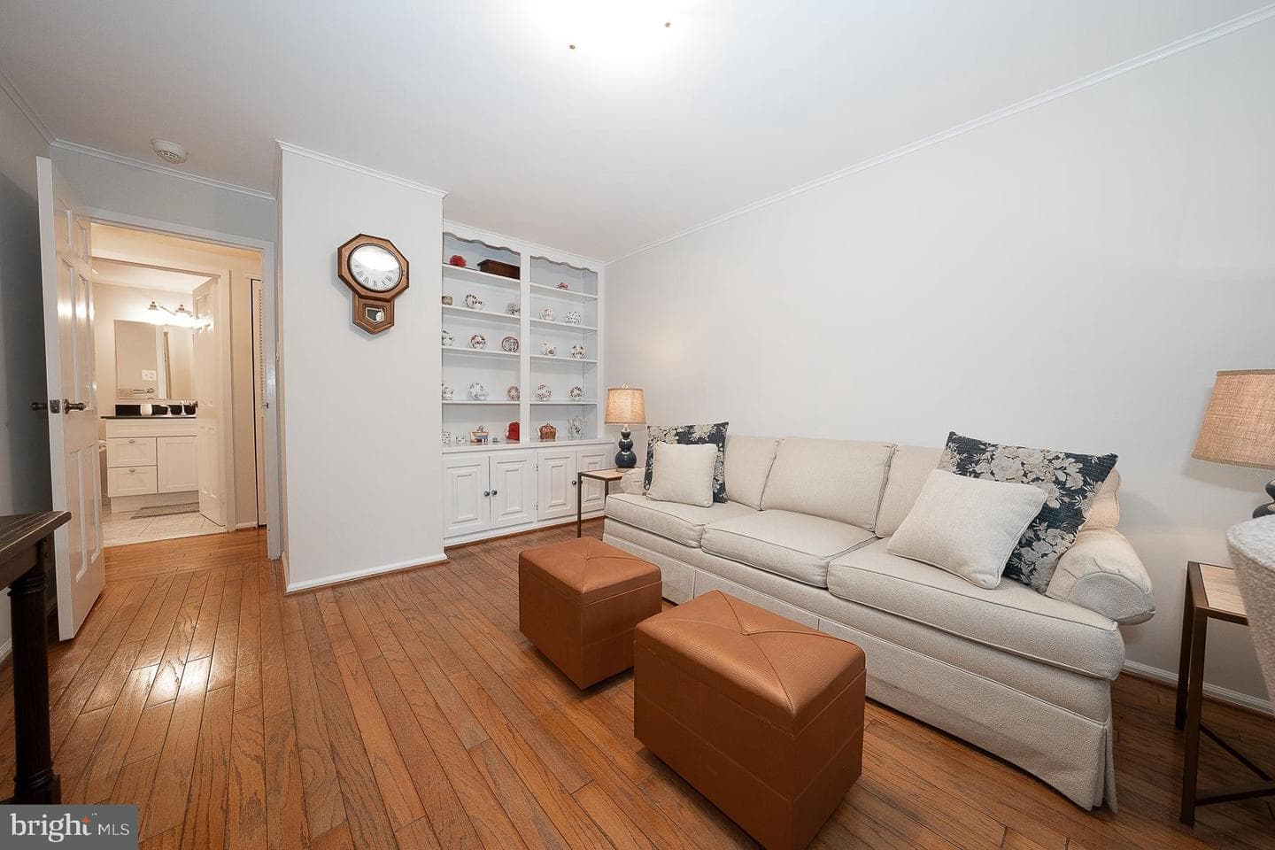 930 Montgomery Avenue #103 photo 27