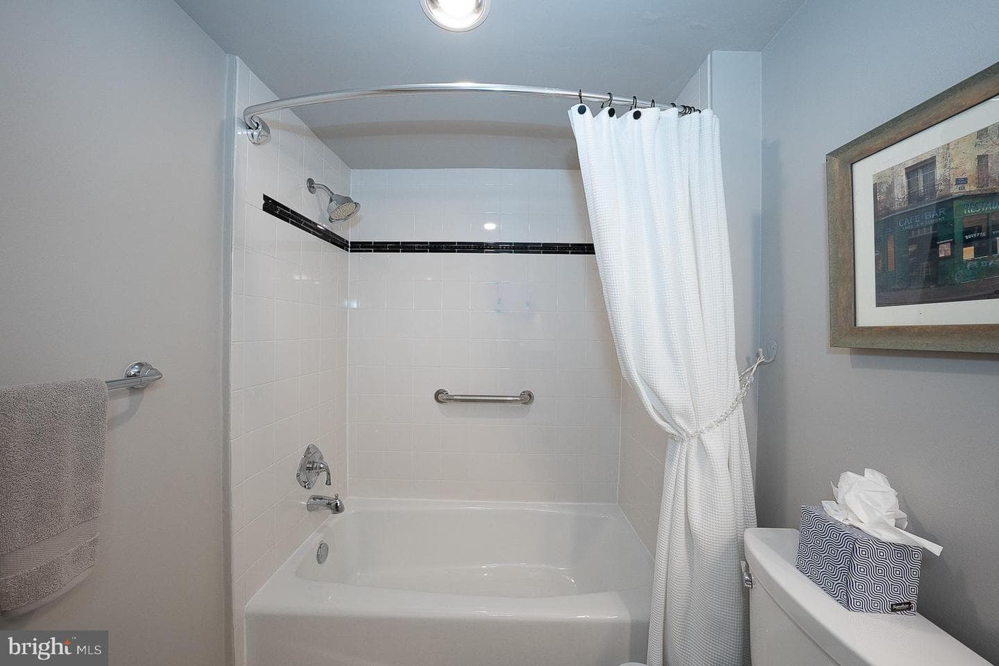 930 Montgomery Avenue #103 photo 30