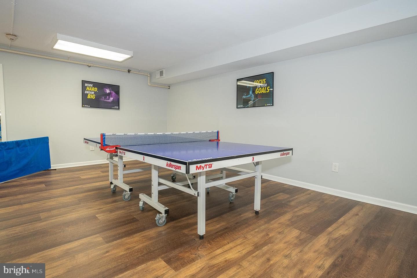 930 Montgomery Avenue #103 photo 39