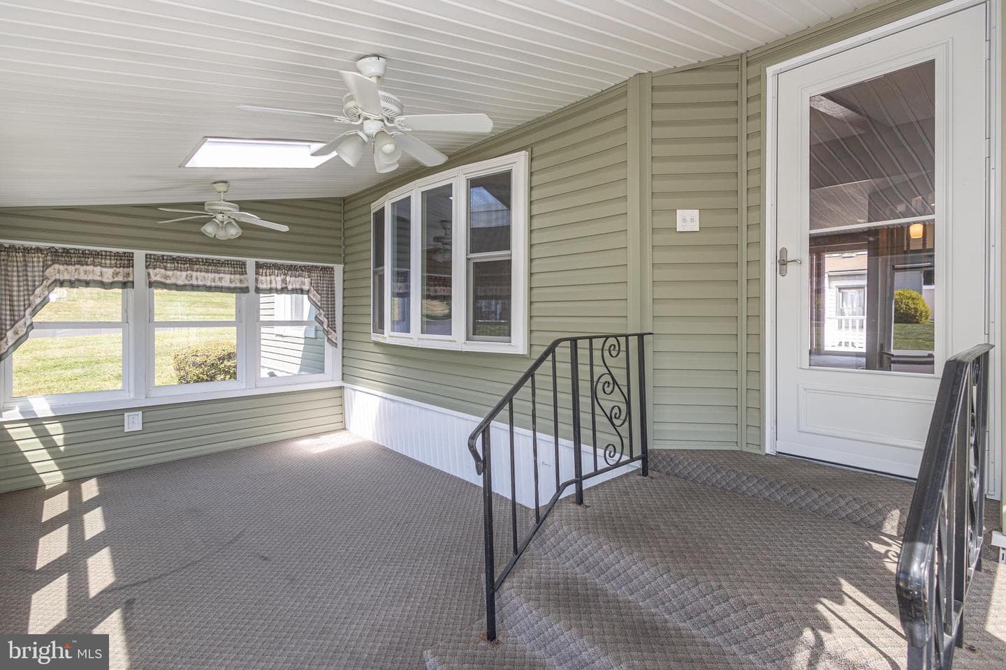 1004 Fox Chase Court photo 13