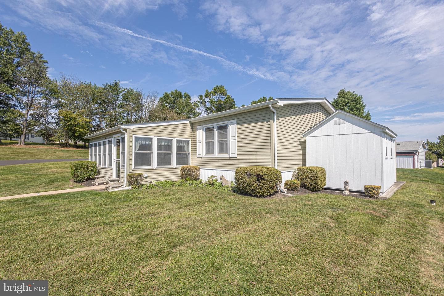 1004 Fox Chase Court photo 2