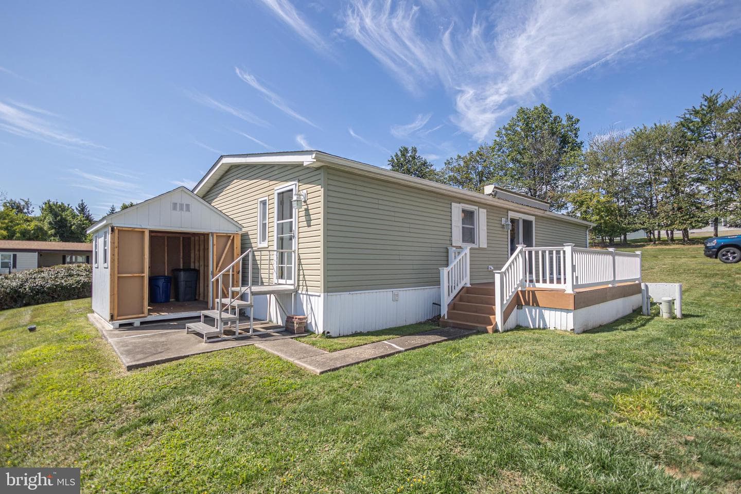 1004 Fox Chase Court photo 6